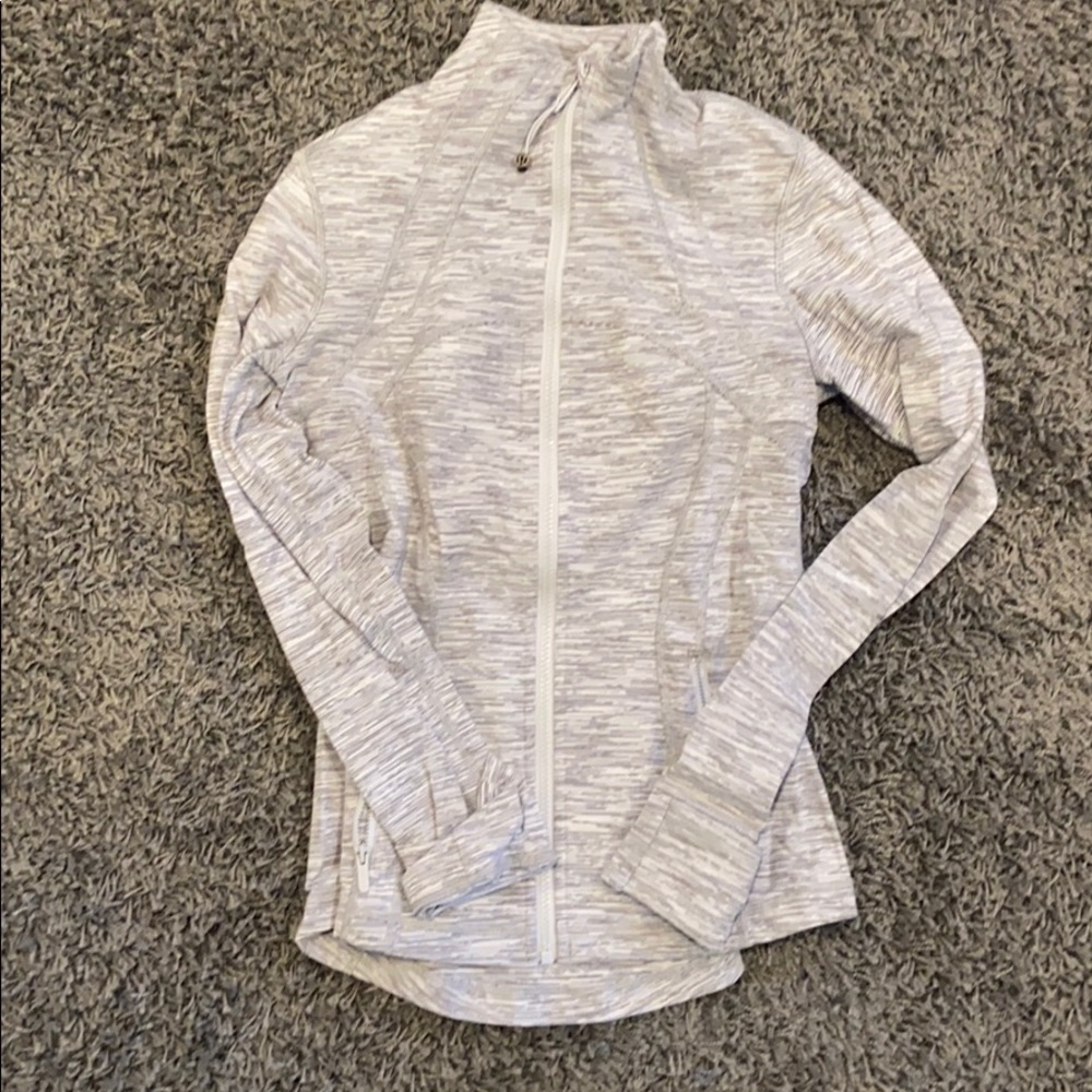 Used Lululemon jacket gray/white size 6